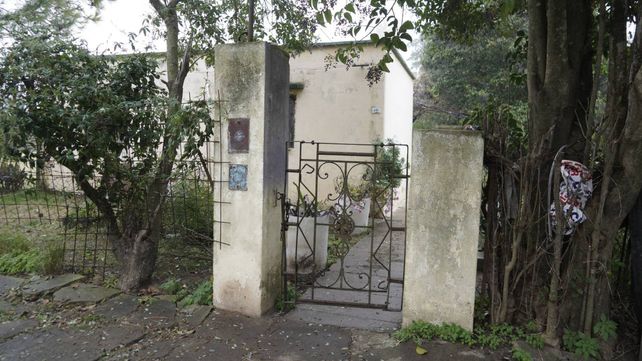 La casa de Villa Amelia donde fue encontrada muerta Marta Ramirez y gravemente herido Omar Gamarra