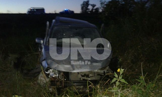 Fatal. Así quedó el automóvil en el que se trasladaba&nbsp;Oscar Luis Dell´Acqua.