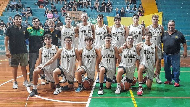 Regatas Santa Fe sumó una buena victoria ante Macabi en el estreno de Daniel Dorfman como entrenador.