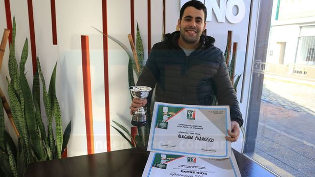Un pizzero de Paraná representó a la provincia en un concurso nacional y ganó