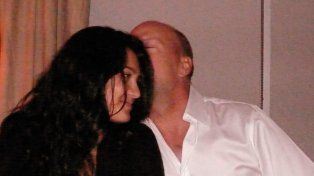 La esposa de Bruce Willis, Emma Heming, subió un video que desató especulaciones sobre un posible fallecimiento del actor.