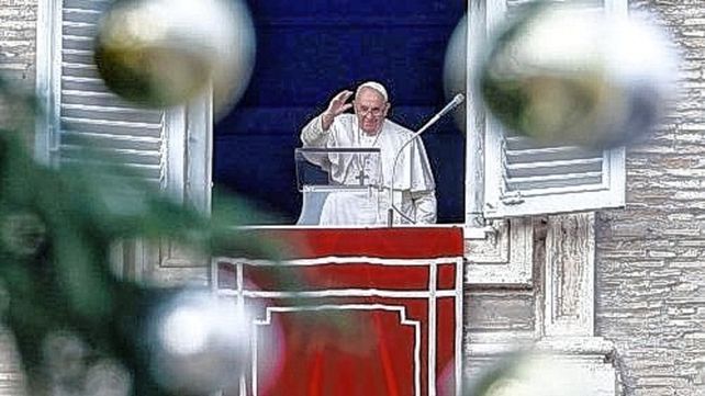 Papa Francisco invitó a encomendarse a la Virgen María