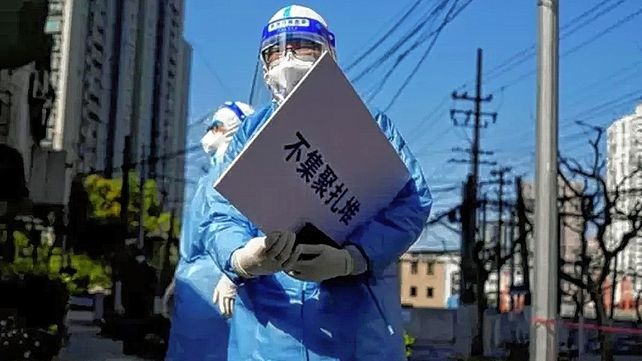 China deja de publicar cifras diarias de coronavirus en medio de un fuerte rebrote