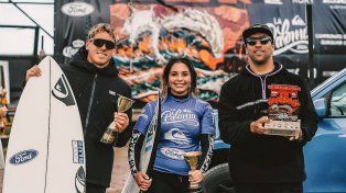 Los campeones del surf y el ganador de la 21ª edición de La Paloma.