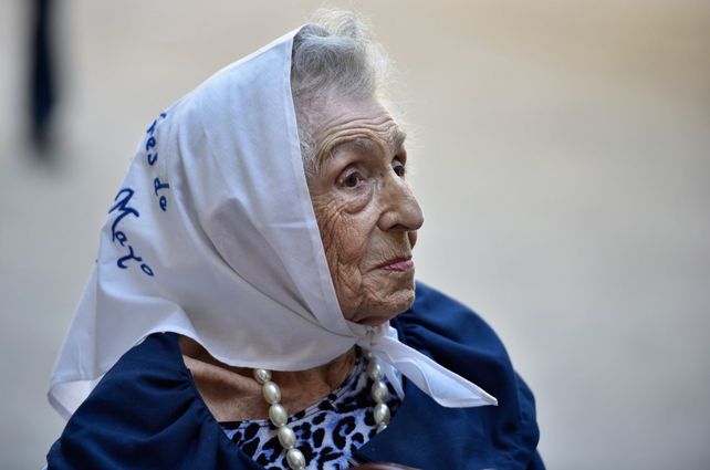Celebró 97 años, Lila, la única Madre de la Plaza de Rosario que pudo declarar en los juicios
