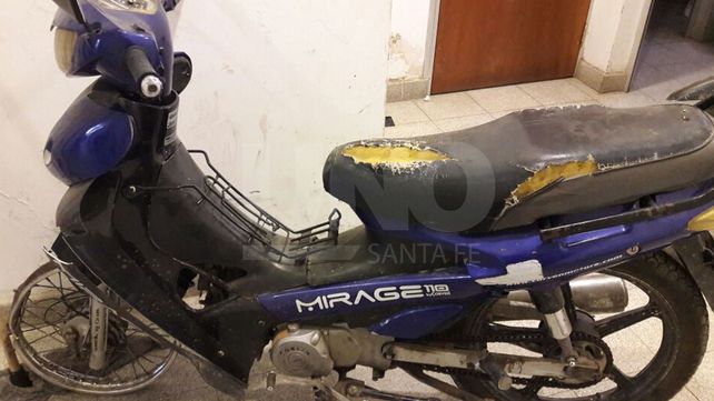 Secuestraron tres autos y dos motos robadas, además de una pistola y de un revólver