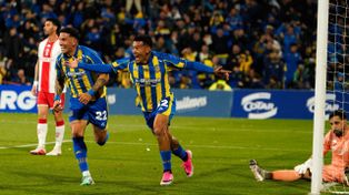En vivo: Central lo empezó a ganar ante Huaracán con un gran cabezazo de Emanuel Coronel
