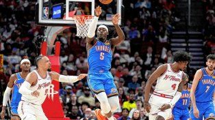 Oklahoma City Thunder superó a los Rockets para ser el puntero de la Conferencia Oeste.