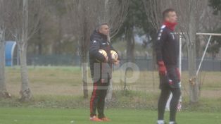 La encrucijada de Lavallén para enfrentar a Atlético Tucumán