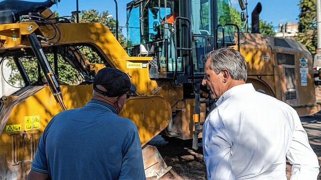 Bahl recorrió el avance de la obra integral de avenida Zanni