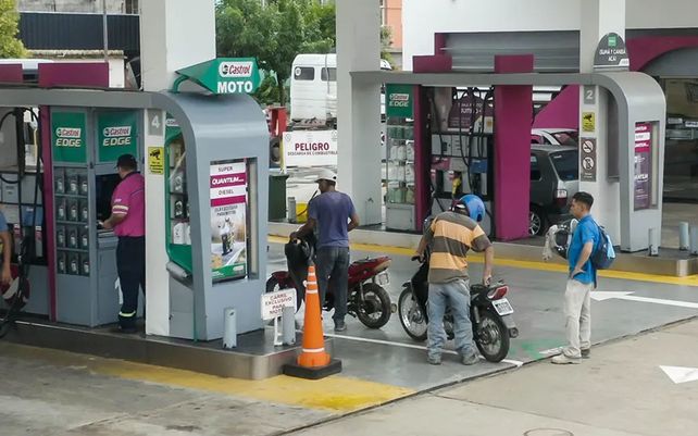 Balaceras a estaciones de servicios: A diferencia de otros hechos, acá no hay un pedido a cambio de balas