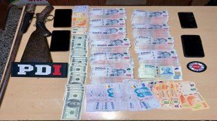 Siete allanamientos por microtráfico en Santa Fe: dos detenidos y secuestro de cocaína, millones en efectivo y dólares