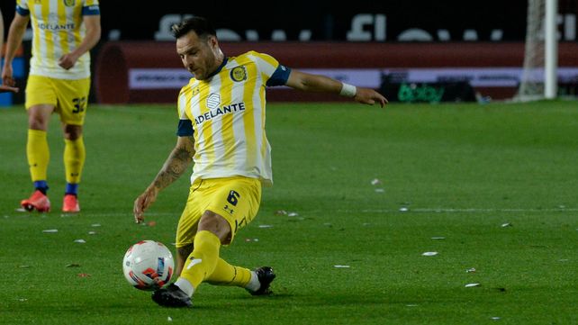 Desábato será la voz de la experiencia en el mediocampo.