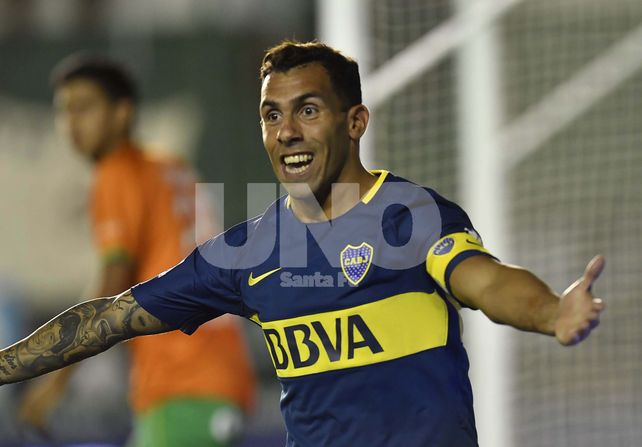 Boca ganó con lo justo y estiró la ventaja en la Superliga