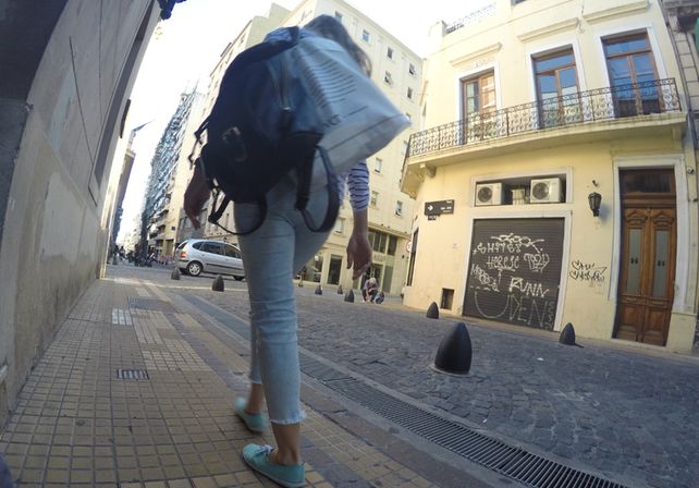 Los peatones circulan tranquilos y hacen más compras.