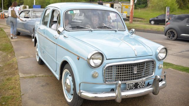 Caravana estuvo compuesta por las marcas de autos contemporáneas a la década del 60