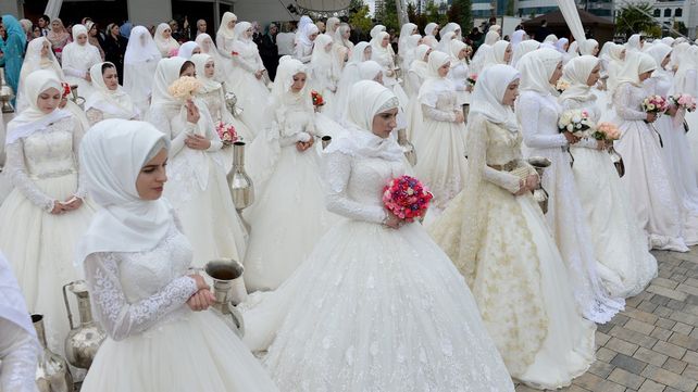 Celebración de 200 bodas simultáneas en la ciudad de Grozny, Rusia