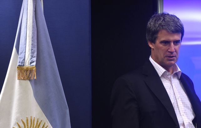 Prat Gay confirmó que se va del Gobierno por diferencias muy concretas