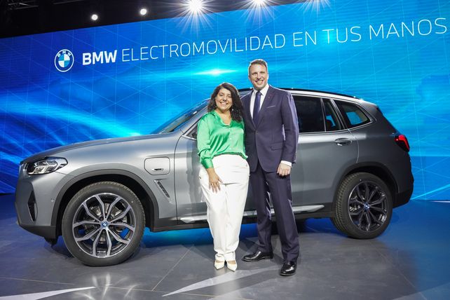  Reiner Braun, Presidente y CEO de BMW Group Latinoamérica  Ivana Dip, CEO de BMW Group Argentina