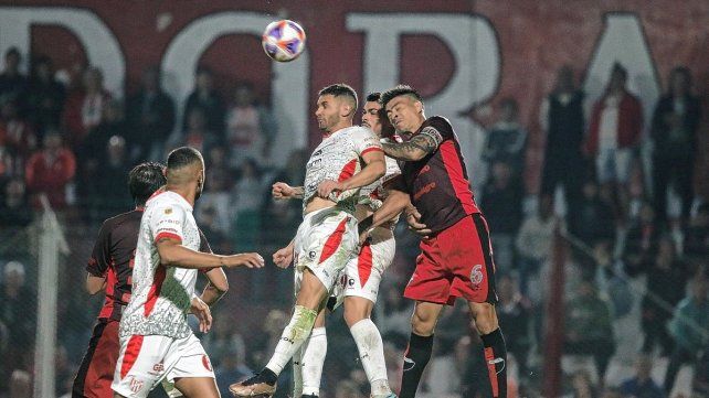El entonado Colón juega otra final ante Instituto en Córdoba