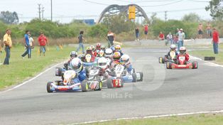 Pide pista