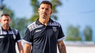 Ariel Broggi dejó de ser el DT de Gimnasia de Mendoza tras perder con Newells.