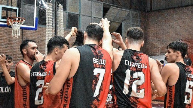 Colón aún no pudo saldar la campaña anterior y su presencia en la Liga Argentina 2024/25 es una incertidumbre.