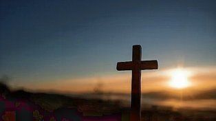 Significado. La Cuaresma es un período de preparación espiritual de 40 días que conduce a los fieles cristianos hacia la Semana Santa y, especialmente, hasta la celebración de la Pascua de Resurrección.