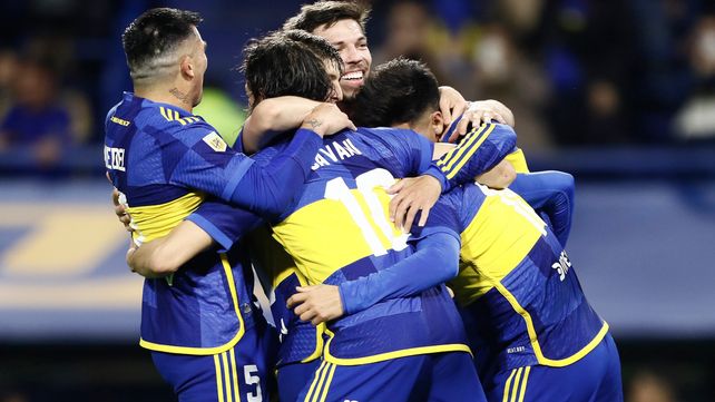 Boca le ganó al Taladro y festejó con todo.