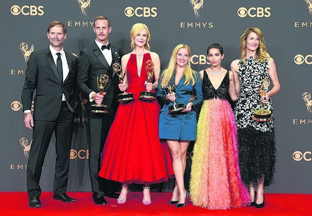 miniserie. Nicole Kidman (centro) recibió el premio por Big Little Lies.