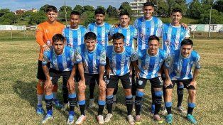 Belgrano festejó en cancha de Ministerio.