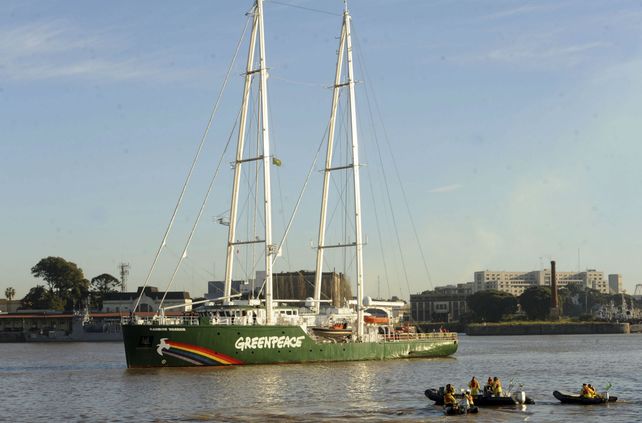 Con historia. La llegada es por los 30 años de Greenpeace Argentina.