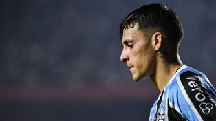 El futbolista Cristian Pavón, ex-Boca y actual jugador de Gremio de Porto Alegre.
