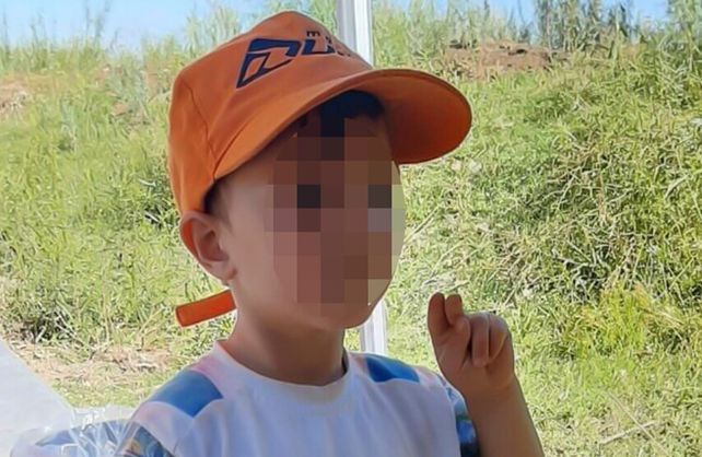 Encontraron muerto al niño de tres años desaparecido en un circuito de motocross de Neuquén Encontraron muerto al niño de tres años desaparecido en un circuito de motocross de Neuquén