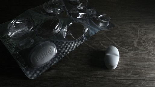 Preocupación por el reto viral entre adolescentes de tomar diez pastillas de paracetamol seguidas