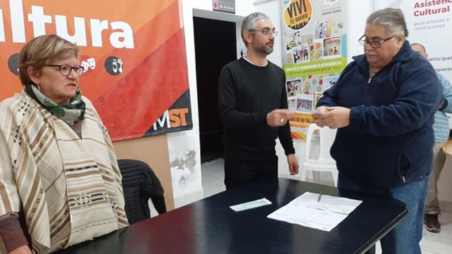 La Municipalidad de Santo Tomé realizó una nueva entrega del Fondo de Asistencia Vecinal