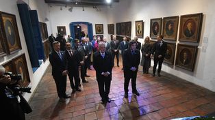 Milei y los gobernadores ni-ni: fotos, gestos y promesas sin garantías