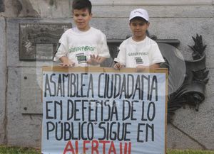 Cocheras en Plaza San Martín: se realizó una nueva manifestación