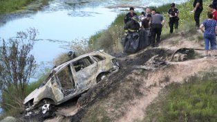 Se incendió un auto en la autopista Rosario-Córdoba: hallaron un cuerpo carbonizado