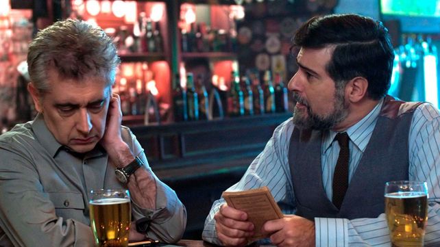 Héctor Díaz, alter ego del director Matías Lichtmann, y Rafael Spregelburd.
