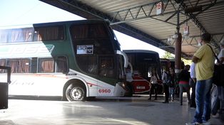 Requisitos. Los beneficiarios deben gestionar al menos 48 horas antes el boleto.
