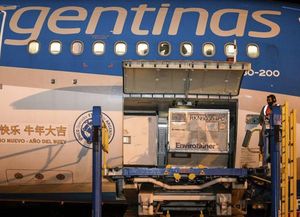 Argentina está entre los 20 países que recibieron más de 5 millones de vacunas