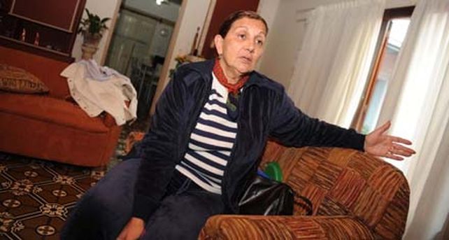 Siguen la pista de un instigador por los suicidios de adolescentes