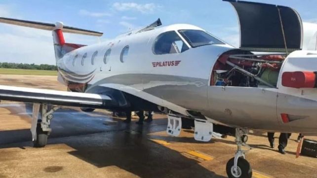 El avión donde se encontraron los dólares escondidos que iban a Brasil. (Foto: El Territorio de Misiones)