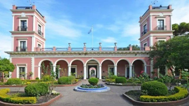 El archivo y biblioteca del Palacio San José son fuentes de consulta permanente para investigadores y estudiantes interesados en la historia del siglo XIX argentino.