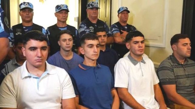 Cinco de los ocho acusados fueron condenados a cadena perpetua.