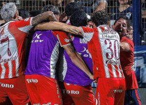 La Plata le sienta bien al Unión de Kily González