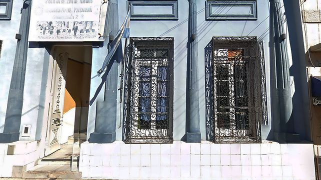 Un joven con prisión domiciliaria y tobillera electrónica fue detenido tras ser identificado como el autor de un robo en calle Pasteur de Paraná