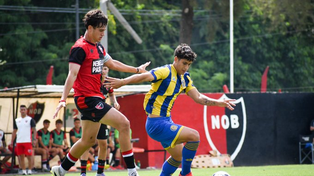 Los clásicos de Newells y Central no entienden siempre y se juegan con la misma pasión.