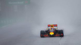 Increíble maniobra de un piloto de 19 años de la F1